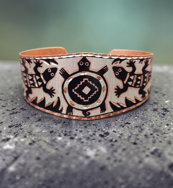 Vintage Jewelry - 🦎 Vintage Native American Artisan Turtle And Gecko Copper Cuff Bracelet